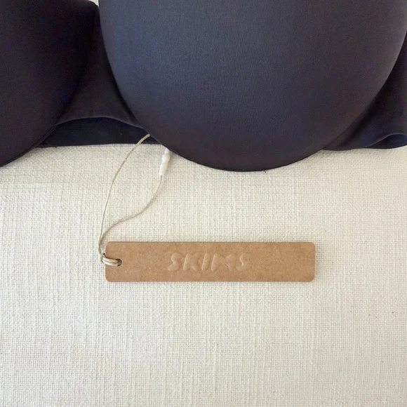 Skims Ultimate Balconette Push Up Bra 34C - Picture 8 of 8